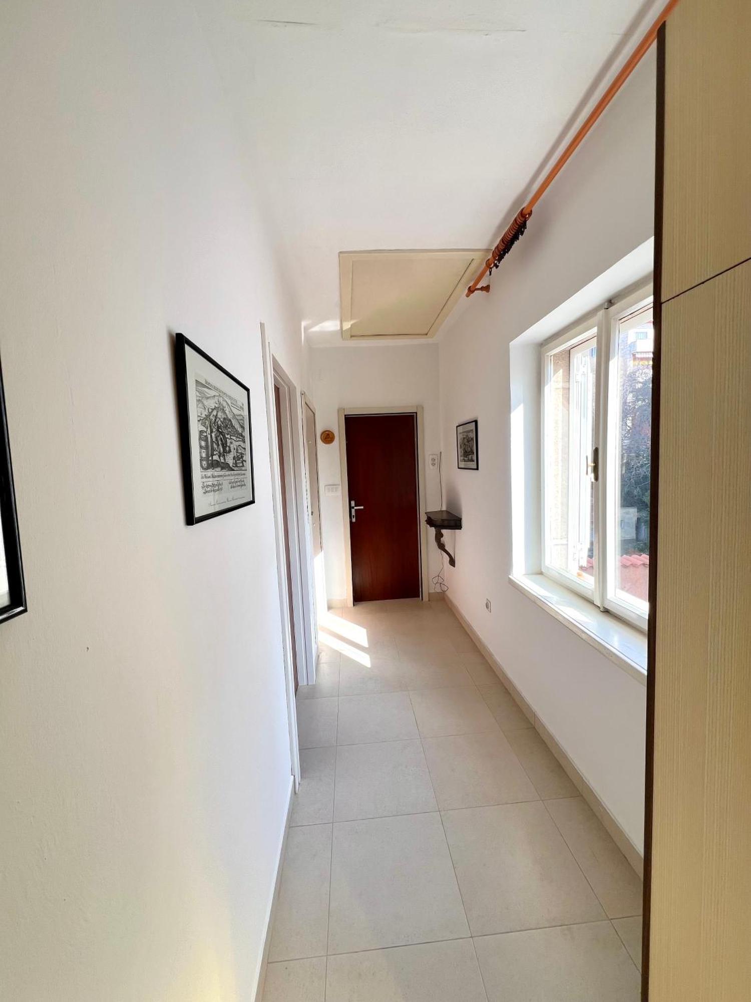 Apartment Ana, Free Garage Parking Σίμπενικ Εξωτερικό φωτογραφία